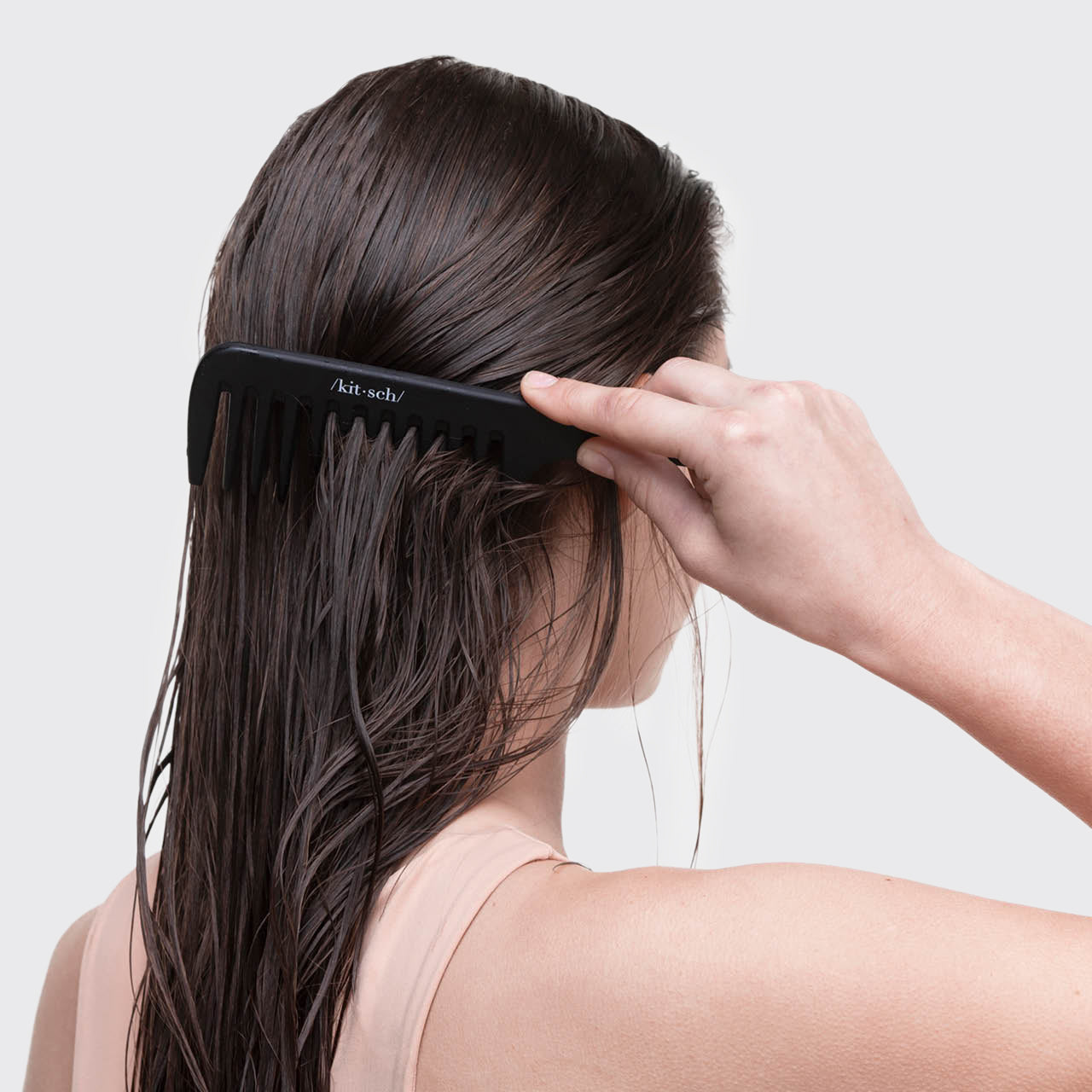 4949-Pro-lifestyle-hair-brush-wide-tooth-comb-1280x1280px.jpg