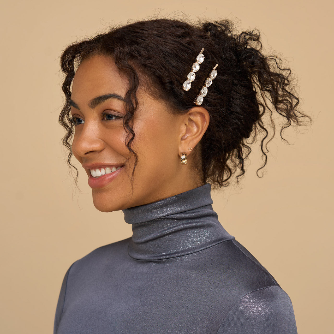 503721-Holiday-MetalGemstoneBobbyPins-2pc-White-Model-1280x1280px.jpg