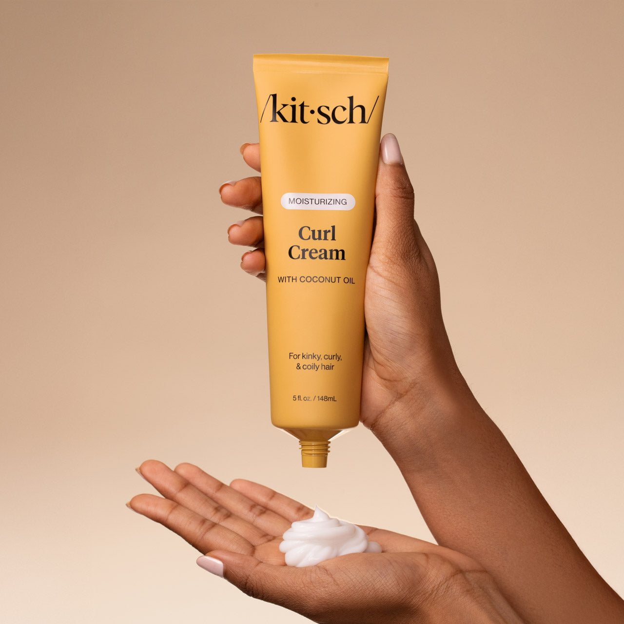 504001-CurlCream-Moisturizing-HairCare-Model-1280x1280px-1.jpg