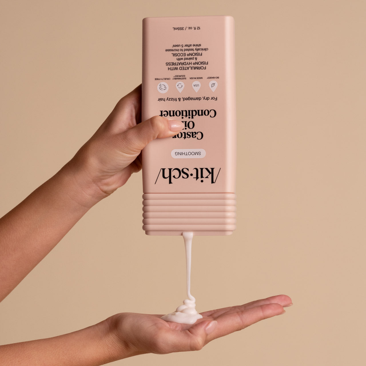 505978-CastorOilLiquidConditioner-Smoothing-HairCare-Model-2-1280x1280px-1.jpg