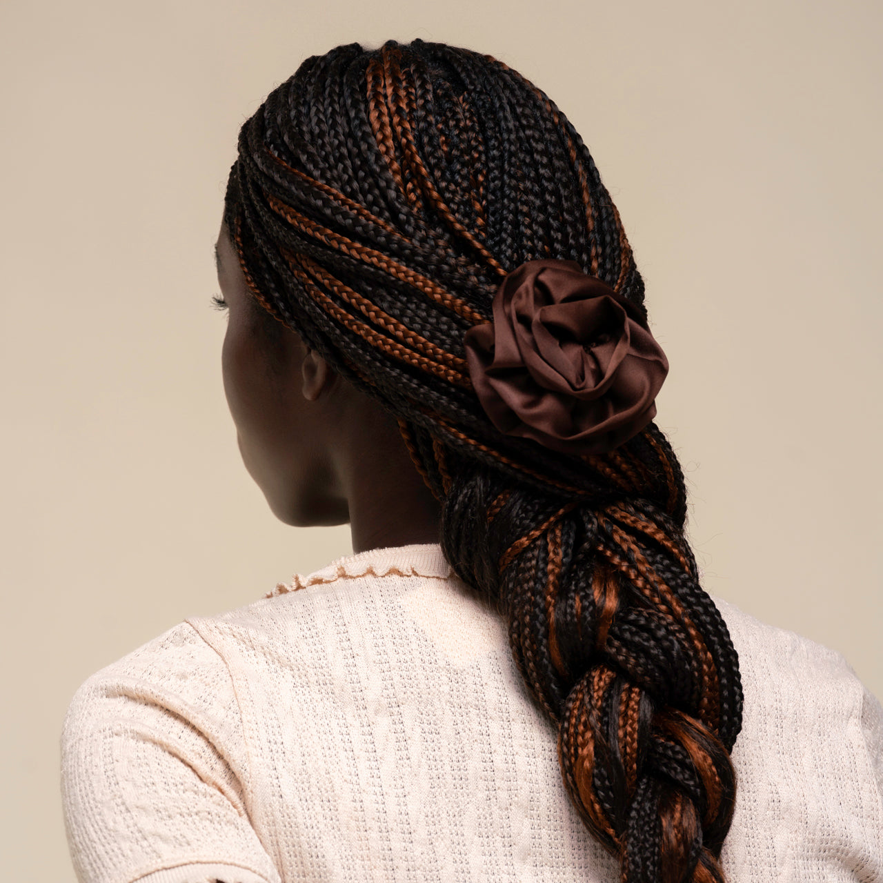 508603-SatinRosetteMediumFlatCloudClip-TrendHairAccessories-Chocolate-Model-Hair-1280x1280px.jpg