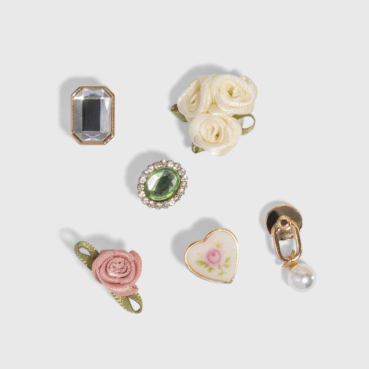 509082-KitschPopTM-Charms6pcSet-VintageIvory-1280x1280px-1.jpg