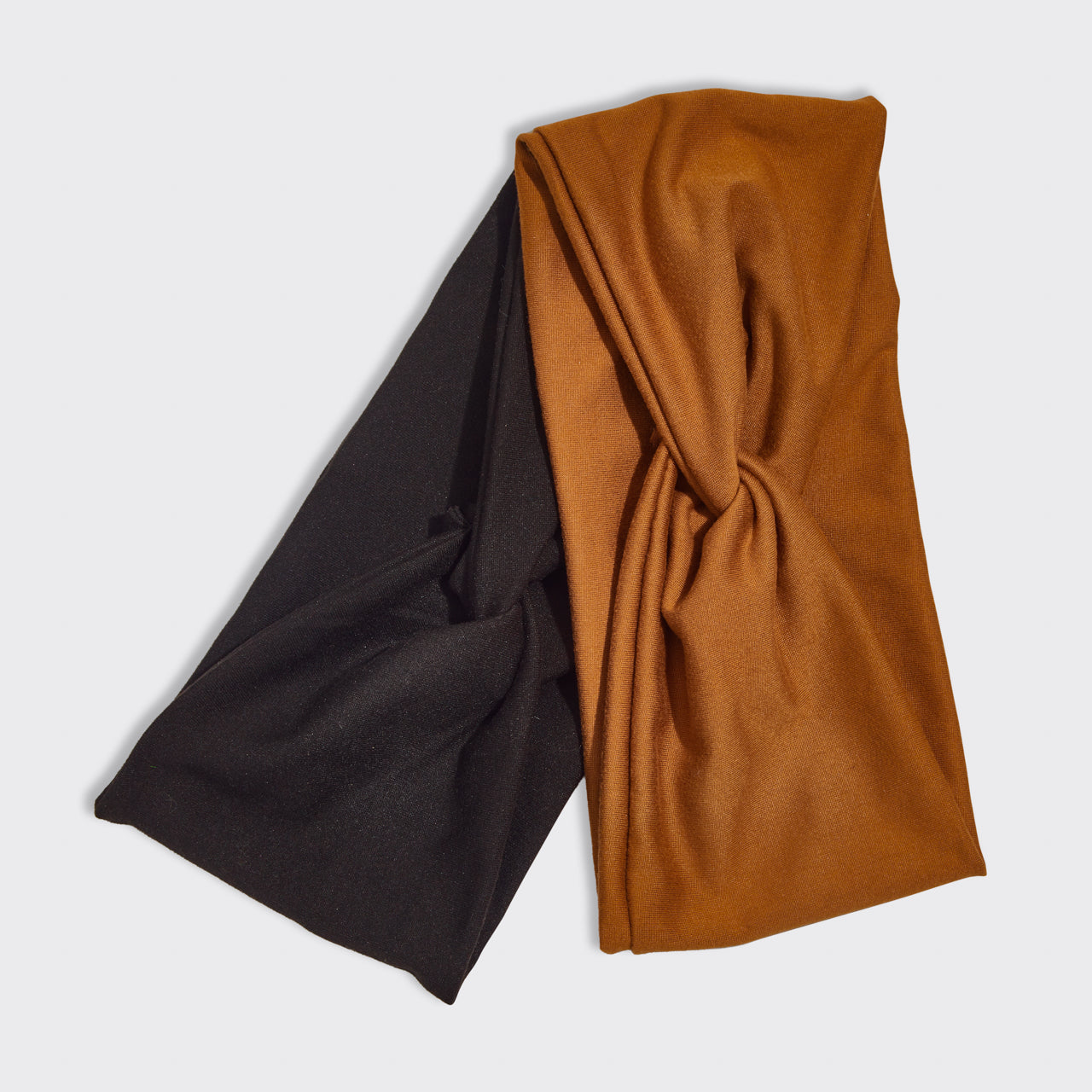 62033-RecycledFabric-WideHeadbands-2pc-Hair-Black_Camel-1280x1280px_74efcb9a-6454-4746-9391-1d46c53f66f7.jpg