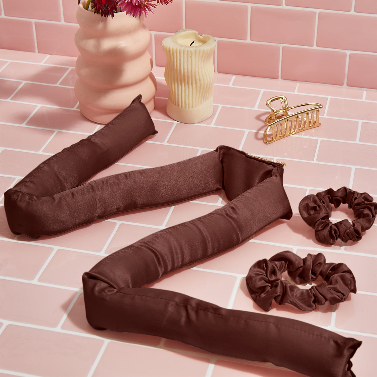 62415-CreativeProductShoot-XL-SatinHeatlessCurlingSet-3pc-Sleep-Chocolate-1280x1280px.jpg