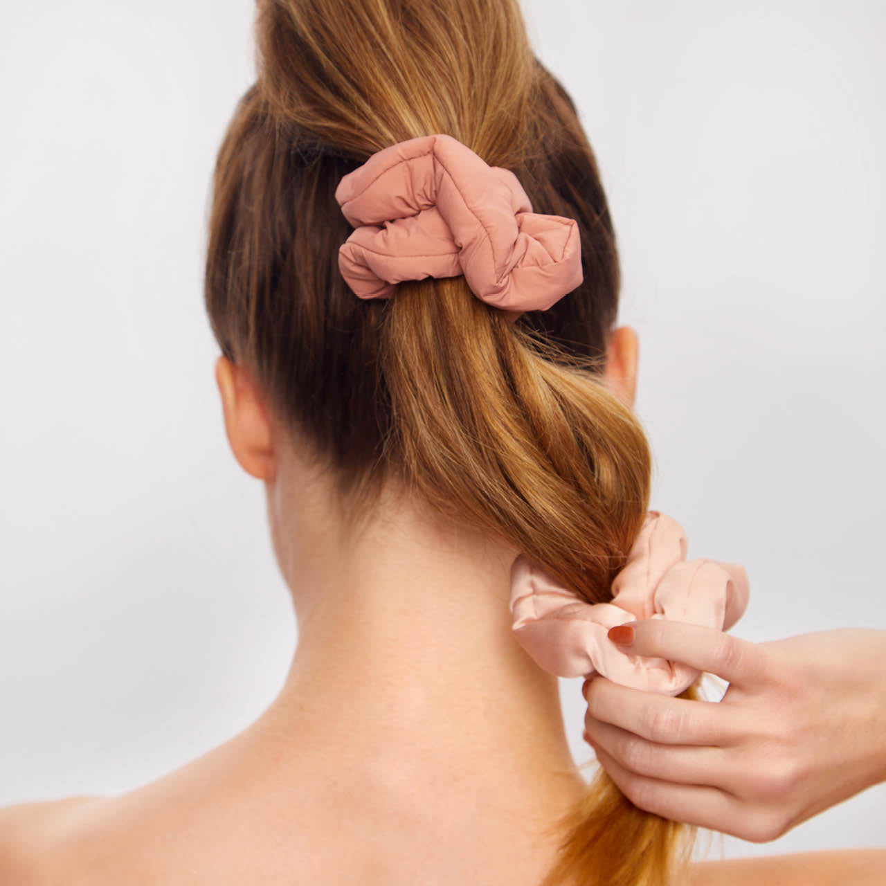 64297-RecycledFabric-PuffyScrunchies-3pc-Model-Hair-Rosewood-1280x1280px_a3428614-7686-4029-8be0-f0b60631d25f.jpg