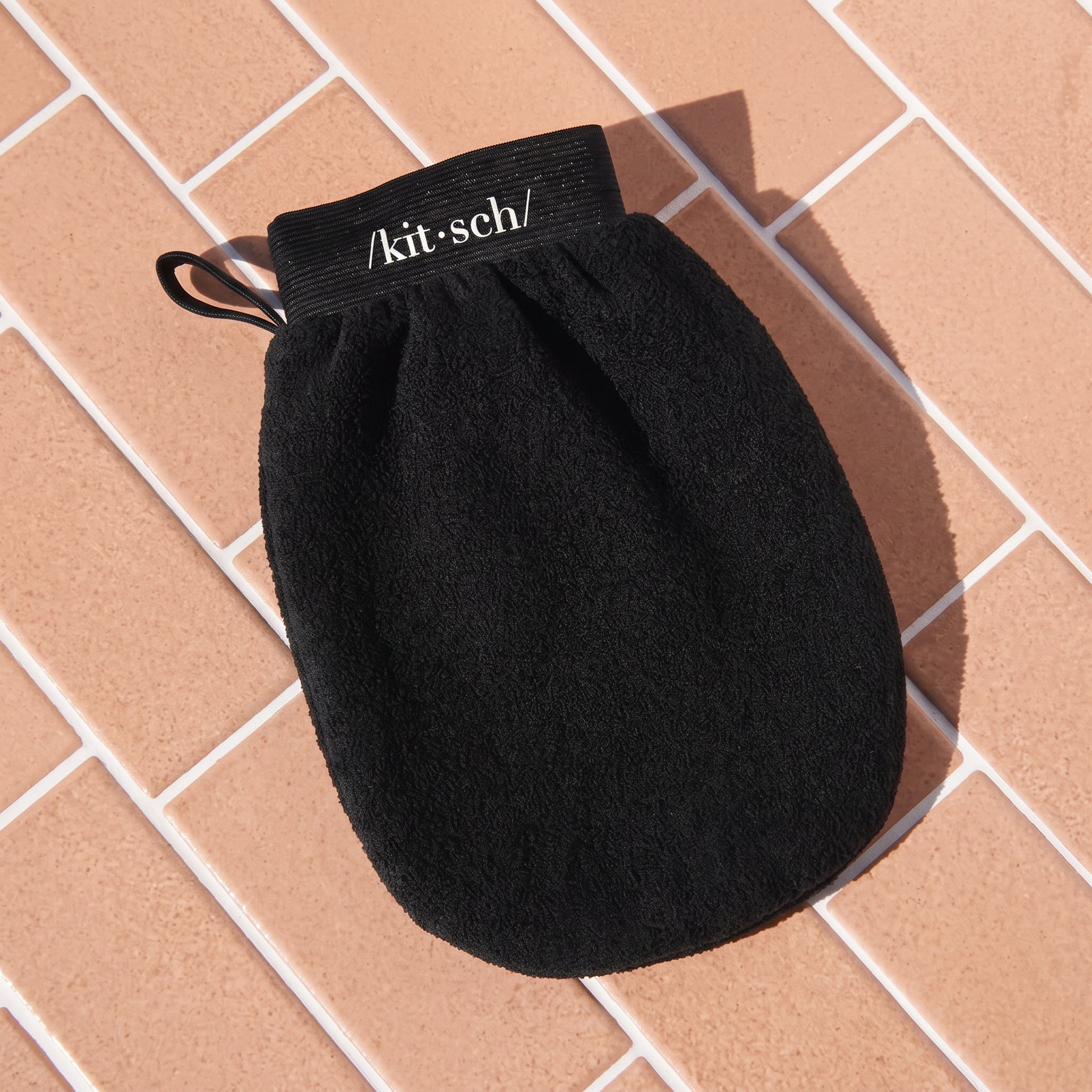 66925-ExfoliatingGlove-1pc-Cleanse-Black-1.jpg