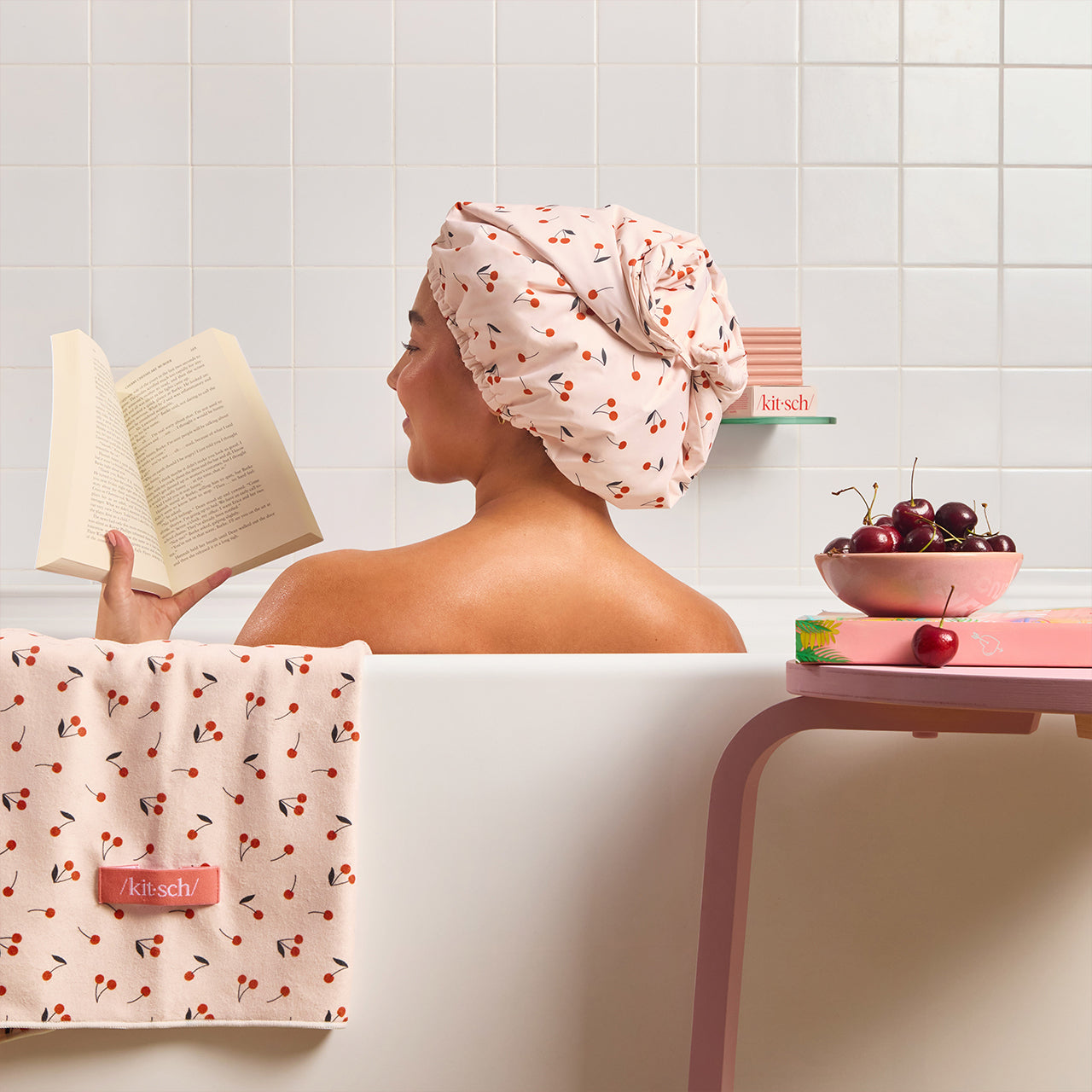 69957-69964-Satin-LinedFlexiShowerCap-XLHairTowelWrap-SeasonalCollection-CherryPrint-Model-1280x1280px-1.jpg
